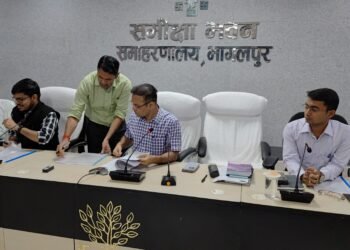 स्वतंत्रता दिवस को लेकर जिलाधिकारी की अध्यक्षता में समीक्षा बैठक,दिए गए दिशा-निर्देश