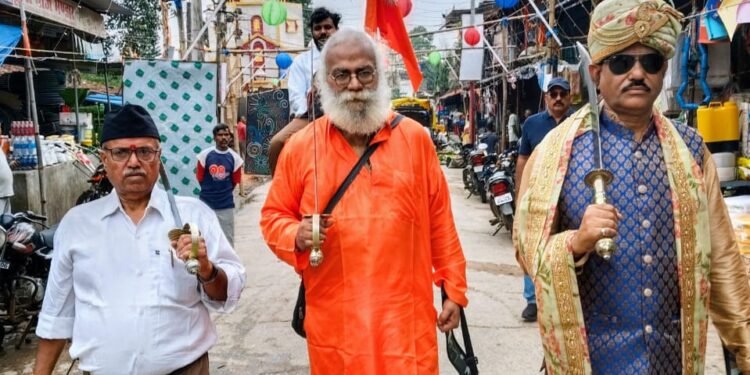 चंदवा मे निकला RSS का ऐतिहासिक पथ संचलन