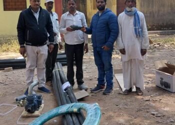 भूमि संरक्षण योजना से किसानों को मिली सिंचाई की मजबूती, रविराज ने किया पम्प सेट वितरण