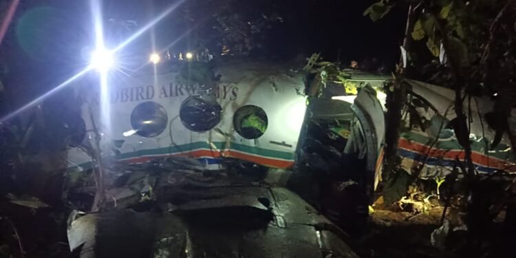 इलाज की उड़ान बनी अंतिम सफर: चतरा के जंगलों में एयर एंबुलेंस क्रैश, उम्मीदें राख में तब्दील