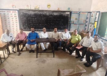 बीज बो गए साहित्यकार,अब लातेहार में फलेगा शब्दों का वटवृक्ष