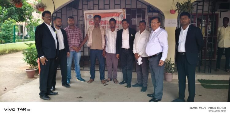 लातेहार में चार लाख का विवाद मुस्कान में बदला, अदालत पहुंचने से पहले ही हुआ समझौता प्री-काउंसिलिंग की पहल रंग लाई